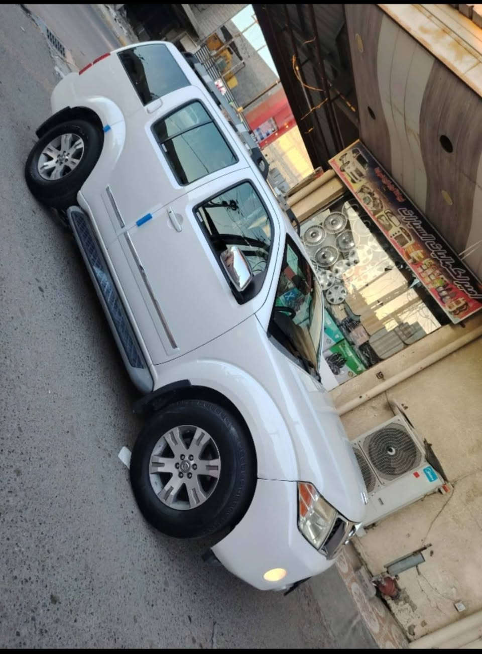 نيسان بافندر خليجي فول مواصفات واحد علئ واحد رقم بغداد ألماني مشروع وطني الرقم الجديد انكليزي دولي موديل ٢٠٠٩ مواصفات السياره بصمه كشنات جلد كهرباء فتحه سقف ثلاثه قطع تبريد تحكم استيرن كامره حساسات فور ويل محرك ابلادي كير ابلادي صدر جديد تخم تايرات جديد السياره جاهزه من كلشي اي نقص مابيه بيه صبغ ٤ بدون دواخل والباقي مكفول السعر ٩٥ اوبيه مجال الاتصال ***********ش Honolulu, HI
