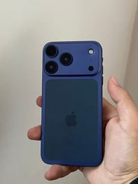 آيفون ١٧ برو • ذاكرة ٦٤ • بطارية مبدلة ١٠٠٪