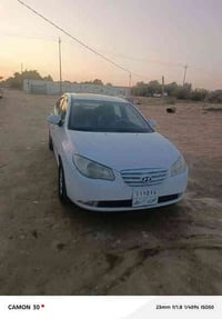 سياره موديل2011سياره بيه حالوب بيه ضربه  بجاملق الخلفي بصوب السايق سيا...