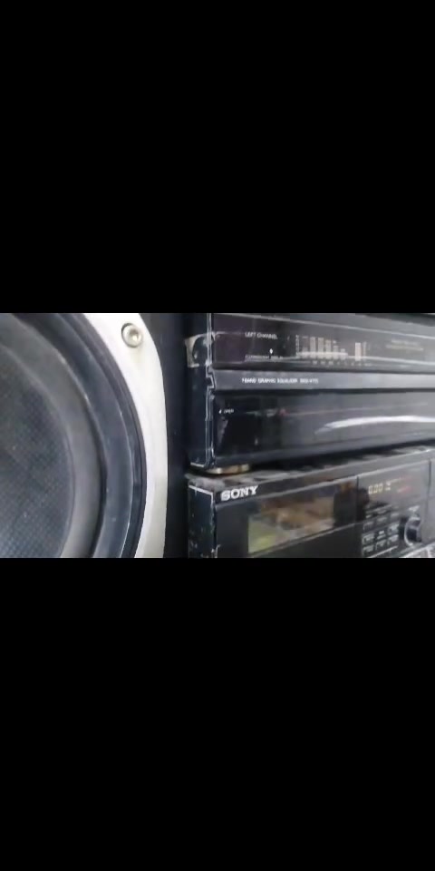 مكلف بلنشر.. مسجل ديل كاسيت سوني سيتم 715 شغال بس سيدي ويه راديو ميشتغل.. السعر 200 الف


**إذا كنت صاحب هذا الإعلان وتريد حذفه لأي سبب، رجاءا أرسل رسالة إلى الدعم الفني**