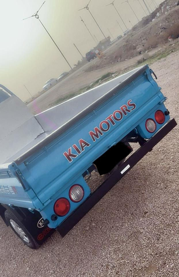 سلام عليكم كيه بنكو قماره وربع موديل 1996نضيفه رقم الأنبار      لماني محرك وكير وشاصي واكسل مكفول قمي ***********
