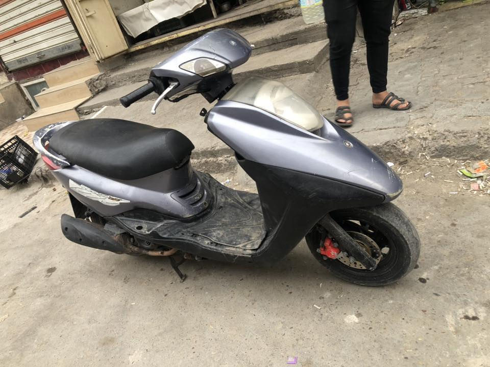 بريز فحل دسك كابريتى 
مكينه مفتوح بيهى كور فقط 
كفرات بلاديه ختم واحد 
كهربائيات كله شغاله منطول 
دبلات تايرات لوك طسه ناعمه 
ستانين تعليك وصفح قفل ستيرن وقفل جنطه سعر 500 الف بيهى مجال حك جيه بغداد كريعات استفسار اكثر اتصال ☎️ ***********
