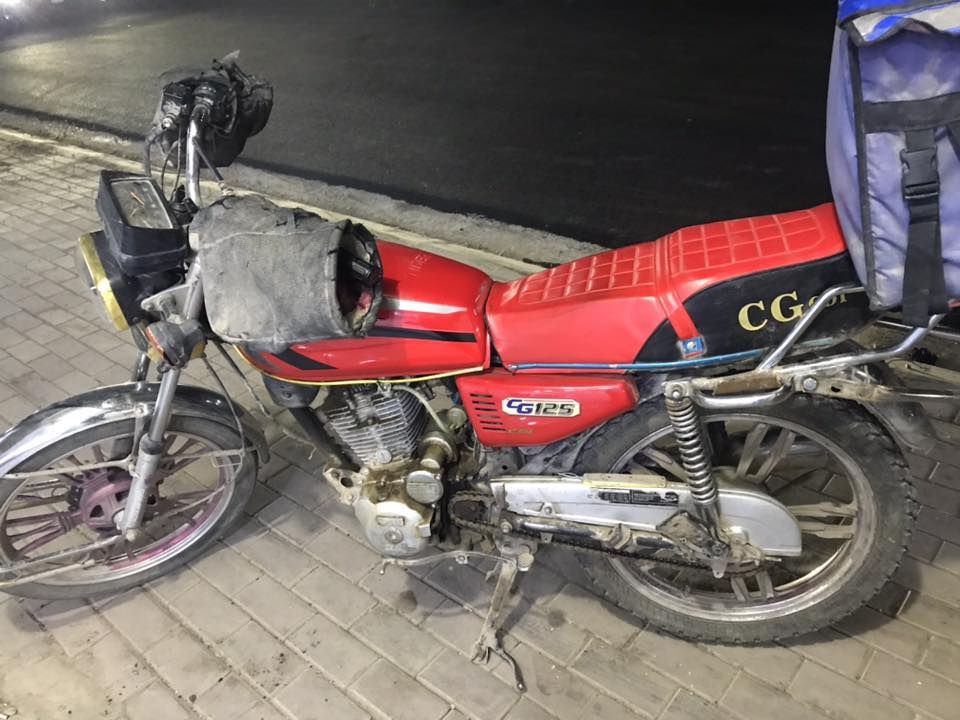 للبيع نضيف مامحطوط علي صبانة بثلث ميه خمسين بي مجال


**إذا كنت صاحب هذا الإعلان وتريد حذفه لأي سبب، رجاءا أرسل رسالة إلى الدعم الفني**