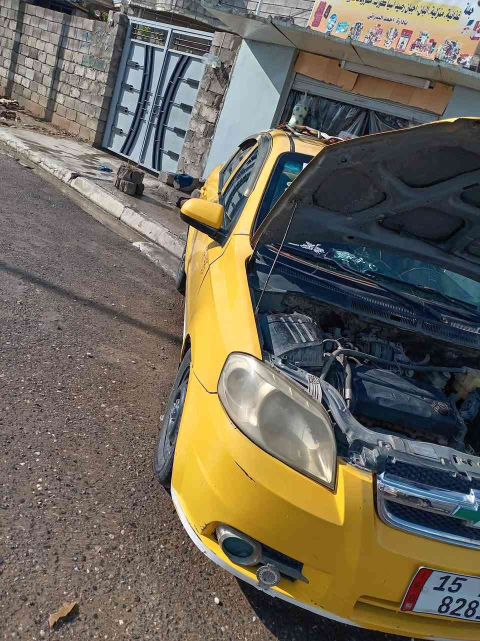 السلام عليكم سياره افيو موديل 2009 سياره نظيفه غرامات هيئه صفر سياره جاهزه من كل النواح ماهما السعر 45 وبيها مجال تواصل معاي على هذا الرقم***********
