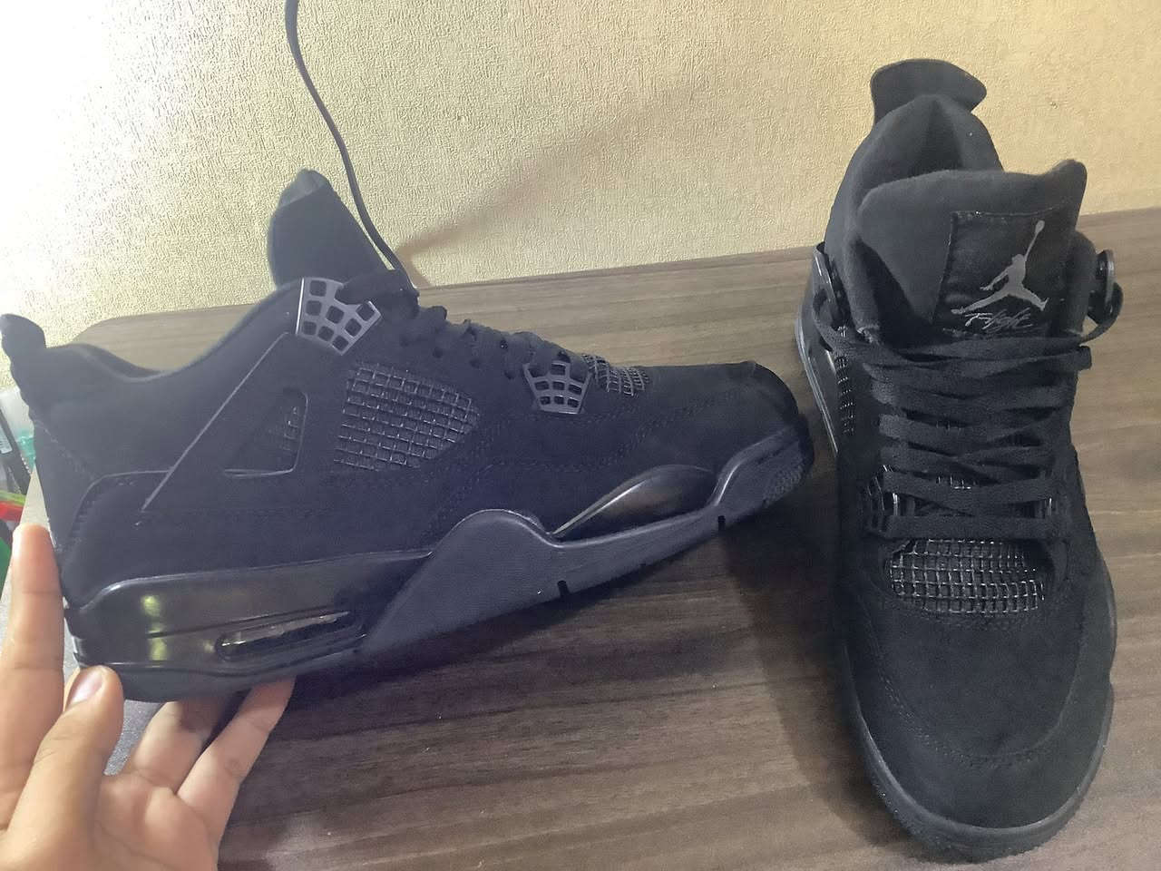 حذاء اديداس سامبا قياس 45 طول قدم 28.5 اصلي سعر 45
حذاء نايك جوردن فور قياس 44 طول قدم 28 اصلي سعر 50 مكاني ديالى بعقوبة عندي توصيل إذا ما تقدر تراسلني دزلي طلب صداقة و أراسلك ملاحظة : حذاء اصلي مو كوبي


**إذا كنت صاحب هذا الإعلان وتريد حذفه لأي سبب، رجاءا أرسل رسالة إلى الدعم الفني**