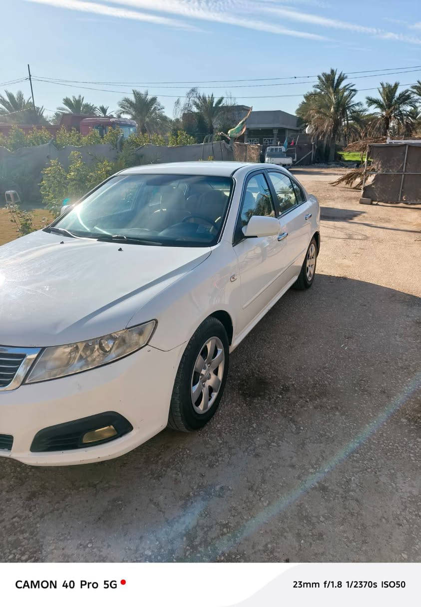 سلام عليكم
اوبتمه خليجي 2009 مكينه 2000 مامفتو السياره ما عايزه 
برغي واحد / الموقع حله ***********
