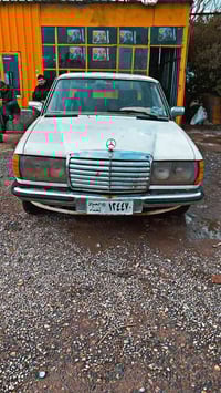 مارسيدس • ١٩٨١ • لوحات سليمانية