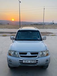 باجيرو ٢٠٠٦ • ٣٠٠٠ سي سي • چمچمال