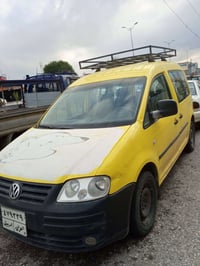 بۆفرۆشتن فۆکس واگن کادی 2008 جام کارەبای گێڕ حادی حەساس 07504564788