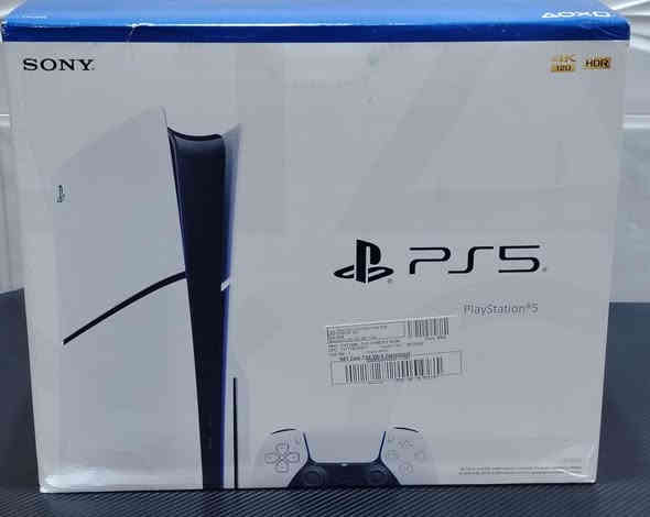 PS5 مستخدم للبيع بنظافه ٪99
الملحقات البيع ✅
______________
PS5 + شاشه+ UBS أبو 1500+ ميز كيمنك فايبر كلاس
______________
مواصفات الجهاز ✅
PS5 سليم نسخه الامريكيه 
ذاكره 1TB
______________
مواصفات شاشه ✅
شاشه ألعاب من BLACk WOLF ✅
حجم الشاشه: 27 بوصه
أنحناء الشاشه: مسطح
تقنيه الإضاءة الخلفيه :LED
وضع الشاشه:Full HD
أقصى دقه:1080×1920
نوع لوحه:lps
معدل تحديث القياسي: 165 هيرتز
زمن الاستجابه: 1 مللي ثانيه
الألوان المدعومة :16.7 مليون
السطوع النموذجي :250 شمعة
زاويه العرض الافقيه :178 درجه
زاويه العرض الرئيسيه:178
______________
العنوان: البصره 
رقم الهاتف :***********
______________
السعر: 800 ألف
