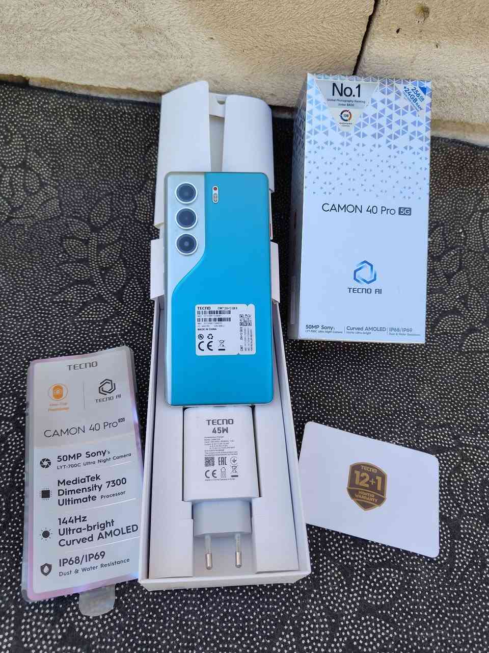 سلام عليكم للبيع TECNO CAMON 40 Pro 5G
الجهاز بي كسر بل شاشة موضح بل صور 
الجهاز كلش طبيعي مكفول من العطل أو التصليح
السعر 200 وبي مجال أتصل لمعرفة التفاصيل
***********
