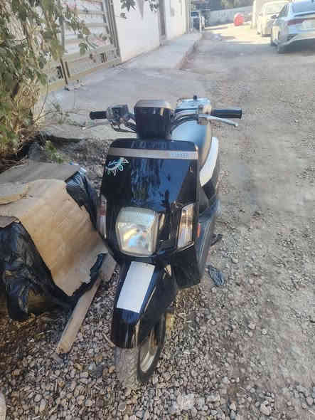 السلام عليكم  ///مكلف بالنشر
بوليس موديل,11 نوزل للبيع الدراجه كفاله ماشيه 15الف 
للاستفسار الاتصال على الرقم*********** 
السعر 1200/ وبيها مجال بسيط مكان بابل المسيب
