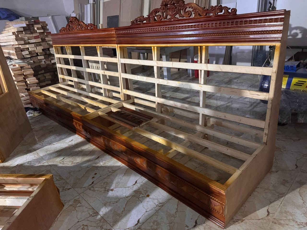 معمل لي عمل الديوان الملكي وحسب طلب والقياسات وأرخص الااسعار مكان المعمل كركوك حي  القادسيه 
أبو اوس بيجي 
***********
