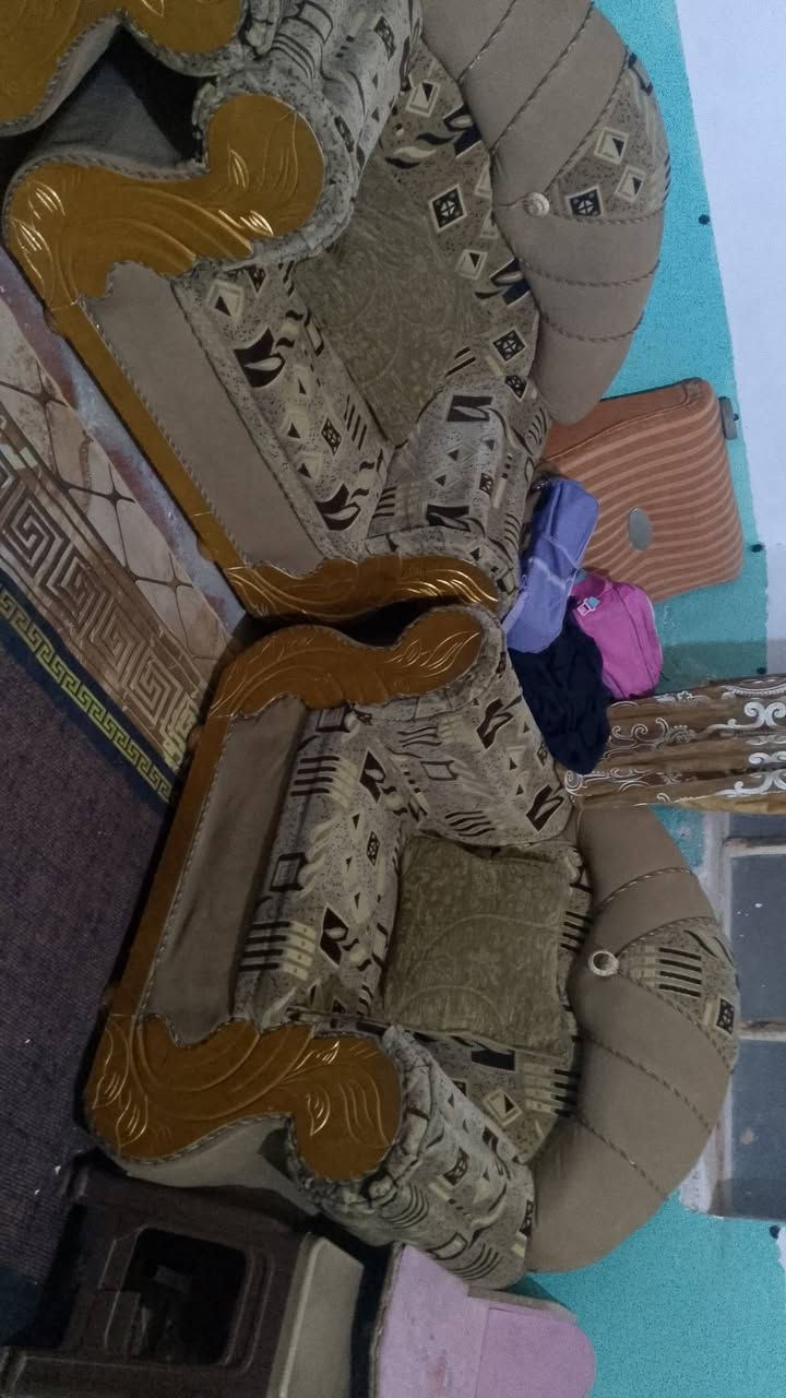 قنفات للبيع 10نفرات 2كبار 4صغار نجف جديدة الرابعة نظيف وتسكام وقوي 130


**إذا كنت صاحب هذا الإعلان وتريد حذفه لأي سبب، رجاءا أرسل رسالة إلى الدعم الفني**