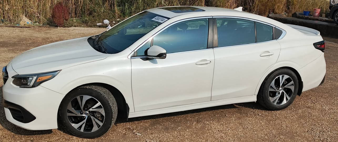 السلام عليكم للبيع سوبارو ليجاسي 22 فول مواصفات لمتد ماشيه 21 بدون رقم منفيس باسمي ضرر جاملغ خلفي وباب خلفي بدون ارباك محرك 2500 تنفس طبيعي ياباني أصل 
السعر 140 بيها مجال للتواصل 
*********** واتساب
