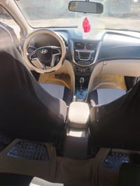 تكسي • ٢٠١٥ • مكينة ١٤٠٠