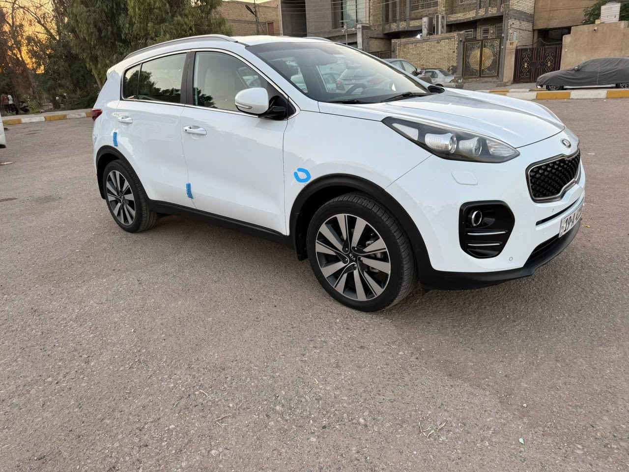 سلام عليكم...
كيا سبورتج 2017

خليجي كفاله عامه

بدون صبغ فقط بارد

قليل بالجاملغ مئشر عليه

رقم كربلاء مكاني كربلاء

بصمة تشغل وأبواب تشغيل ع بعد

 زراك لايت  حساس خلفي امامي انارت ترحيب

شاشه كامره دواره  السبير بلادي منازل

دوشمه ارضيه وكشنات جلد

سعرها    ١٨٥

***********
