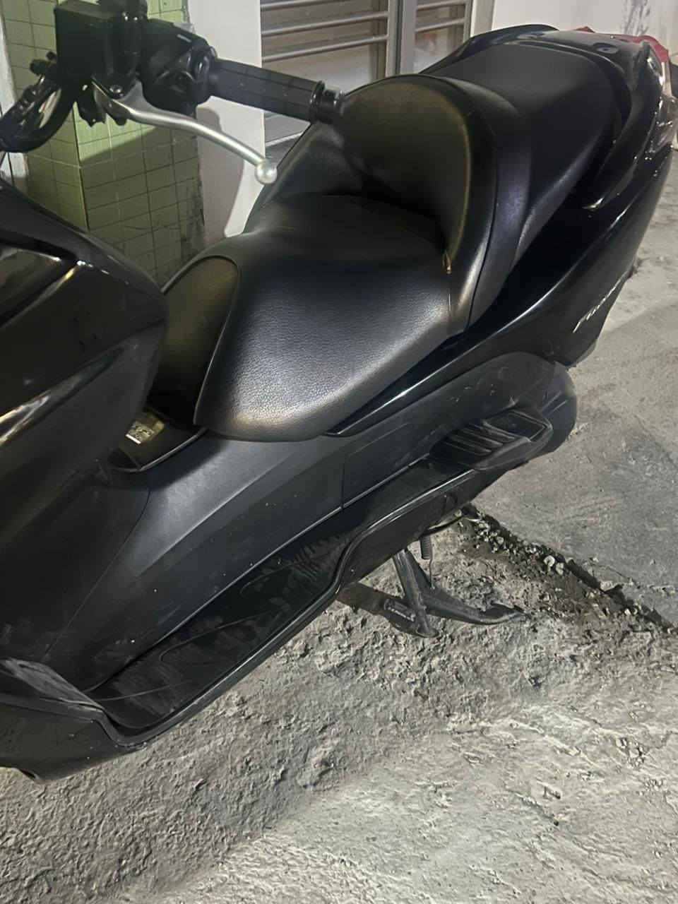 السلام عليكم دراجه فورزه 09 لون اسود خير من الله اي نقص مابيه محرك كير بلادي كفاله عامه الدراجه خير من الله كير 7  نمر تفدئات يدات  بصمه سبورت رياضي اي نقص مابيه الدراجه الاستفسار الاتصال عله رقم *********** او مراسله الرقم
