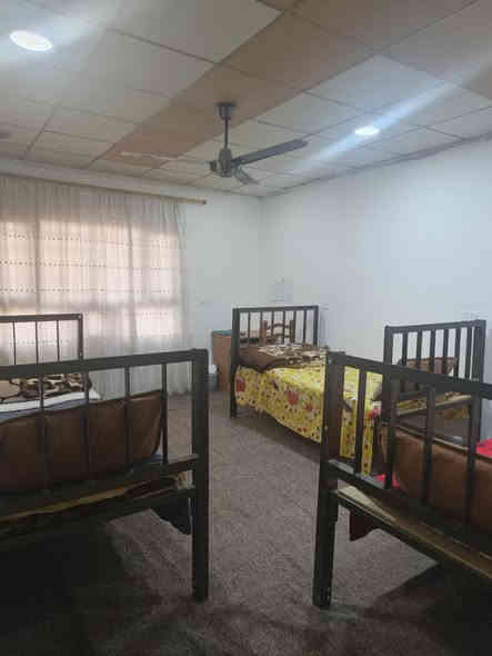 اعلان رقم(571)📢📢📢
—————————
#دارللبیع مساحة 200متر طابقين 
#فول سیرامیك بناء حدیث
#فول خدمات 
#الموقع دروازة 
#قرب مدرسة بيخود 
#استفسار
***********
***********
#عقارات_قرەحسن2
ـــــــــــــــــــــــــــــــــــ
خانوو بۆ فڕۆشتن 200مەتر  
فول کاشیەو بینای نوێیە
شوێن دەروازە
نزیك مەکتەب بێخود
فول خزمەت گوزاریە
***********
***********
