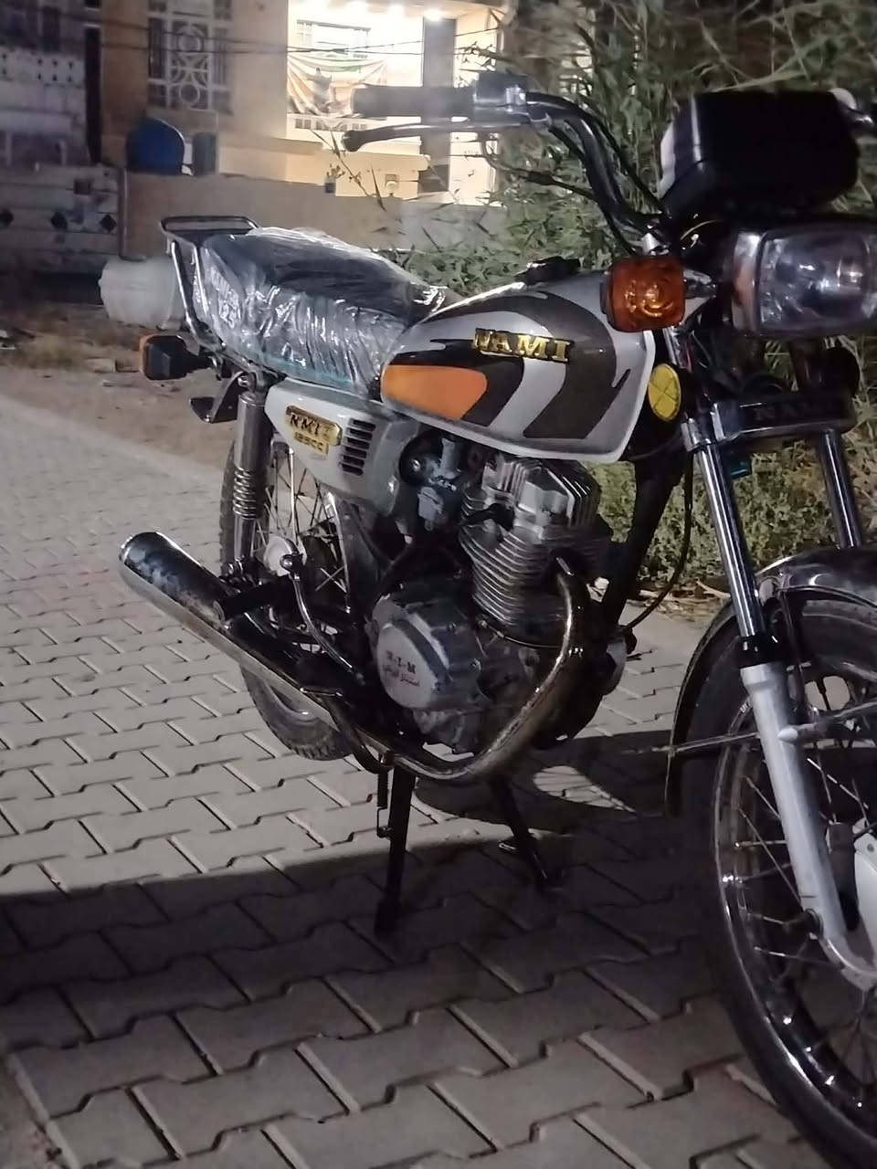 سلام عليكم 4كير للبيع دراجه خير من الله شاصي أوراق موديل 20 كهربائيات كامله غراض جدد مكينه كلجات جدد #سعر 700وبيهه مجال رقمي ***********
