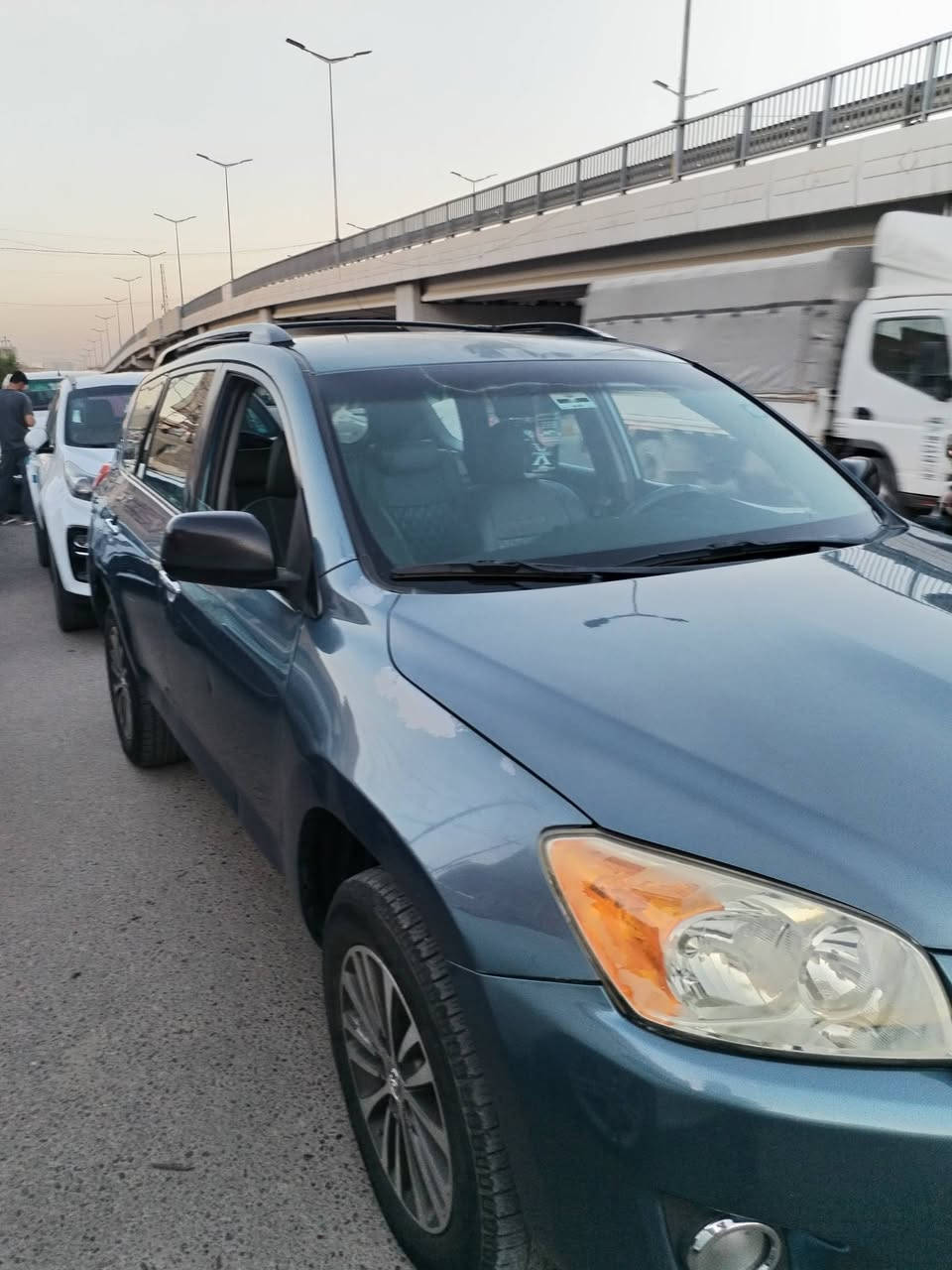 🚘 للبيع: تويوتا راف 4 (RAV4) وارد أمريكي – موديل 2009

🔹 اللون: أزرق
🔹 المحرك: 4 سلندر 2500
🔹 ماشيه : 190000+ ميل
🔹 حادث أمامي
🔹 السيارة جاهزة: حدادة، كير، ومحرك
 🔹 رقم السياره انبار

💰 السعر المطلوب: 11,000 دولار قابل للتفاوض. 

📄 التحويل: السيارة تحويل مباشر باسمي.

📞 للتواصل: ***********
