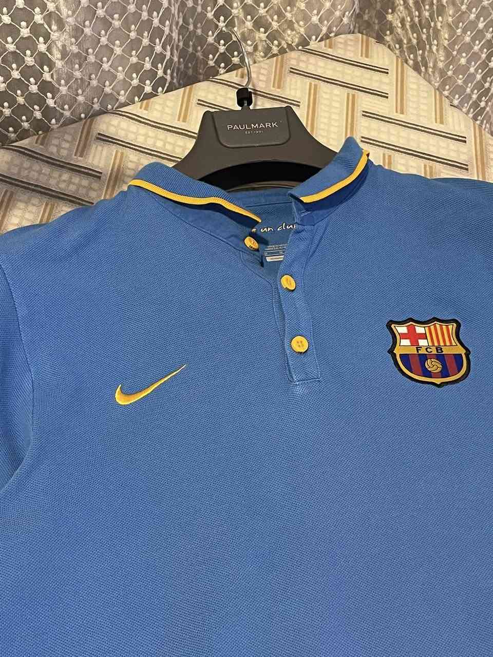 بدي نايك 
نادي برشلونه 
قماش حجري 
القياس m عرض الصدر 50
نضافه تامه 
يتوفر توصيل كافه محافظات العراق 🚙


**إذا كنت صاحب هذا الإعلان وتريد حذفه لأي سبب، رجاءا أرسل رسالة إلى الدعم الفني**