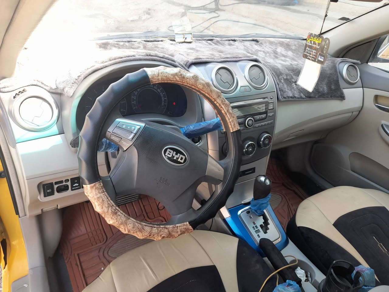 سلام عليكم بي وايدي ١٦مكفواله المكان بغداد السعر ٦٠ وبهه مجال ***********
