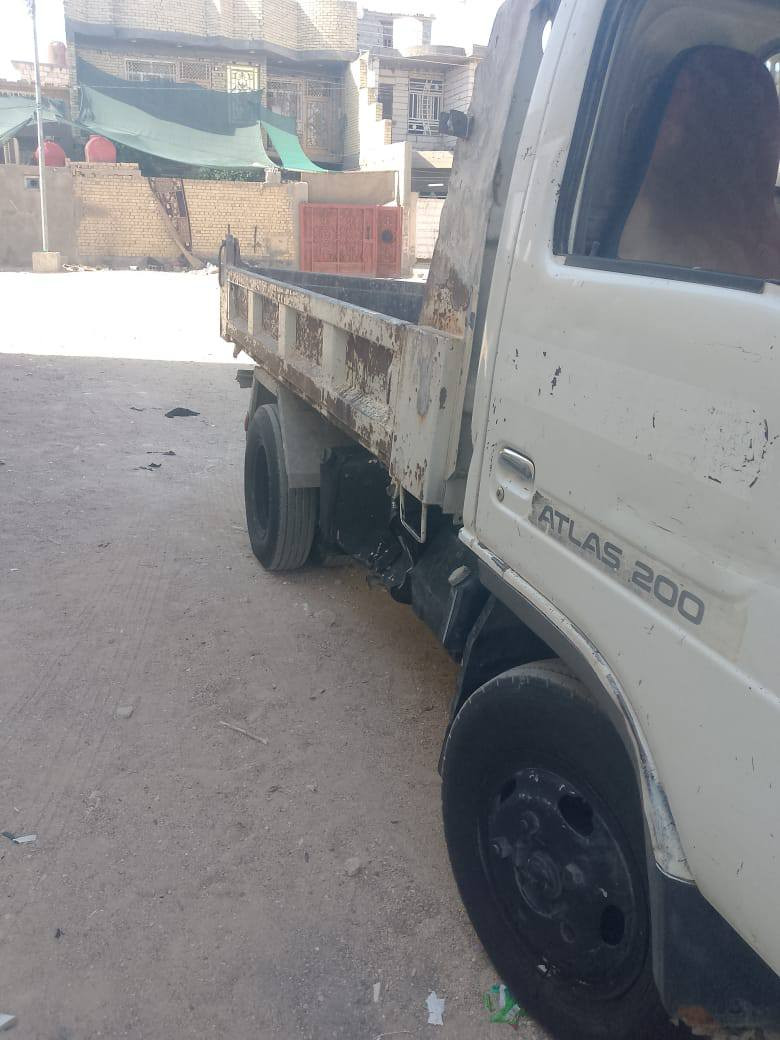 نيسان بلادي قلاب 3طن شاصي مكفول مكينه كير جديدتخم تاير رقم كربلاء  مديل 93 مداور ثاني يوم مكان كربلاء ***********
