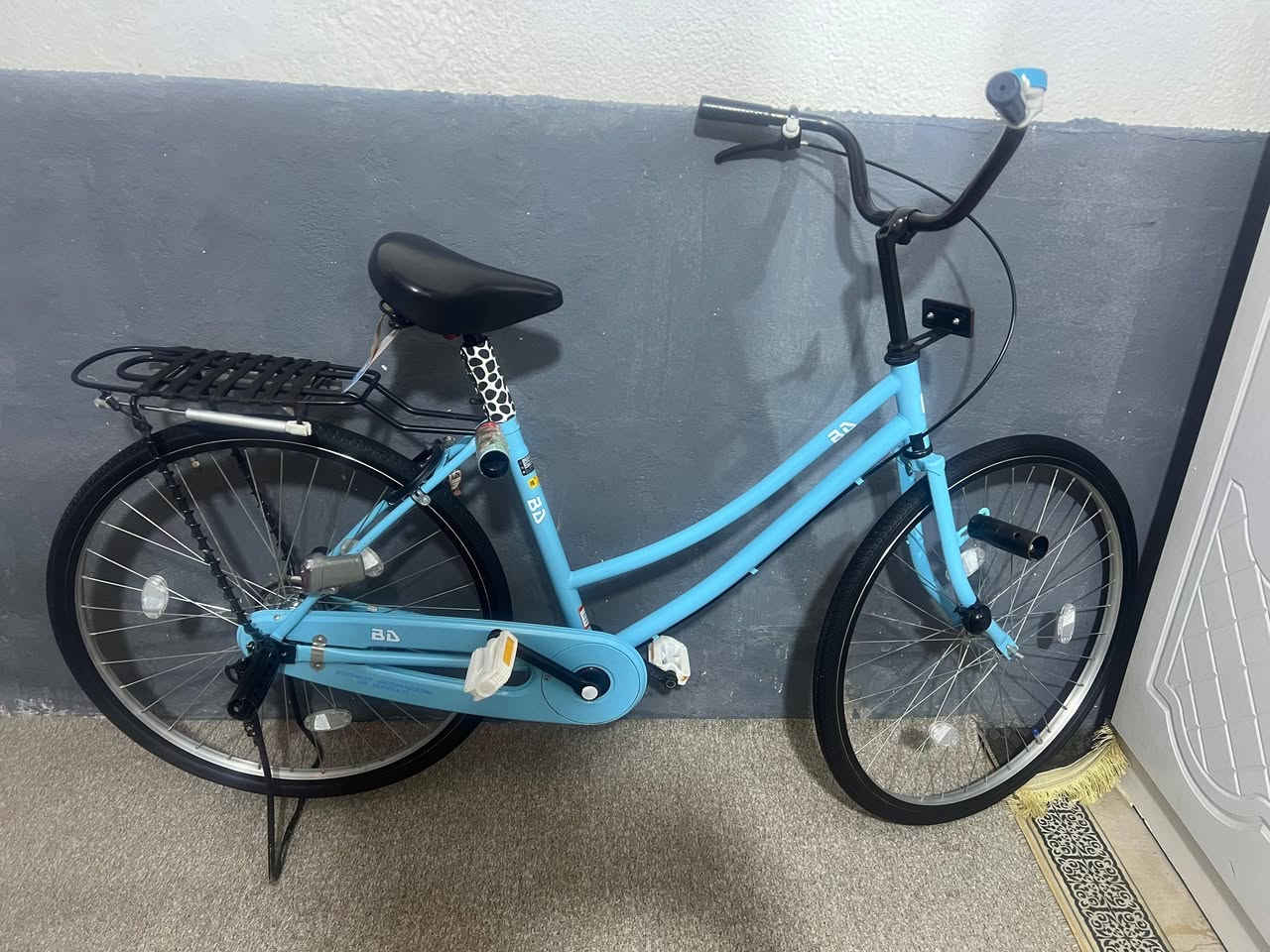 السـلام علـيكـم ورحـمـه الله وبـركـاتـه..👋🏽

(بدون غراض )

بـايـسكـل للـبـيــع فــــقـــط (بدون مراوس)⚡️🚲

الشركة: بيدي 😎

اللـون : سمائي 💙

مـوديـل : 2018❤️‍🔥

الـنـظافة : 99%🔥

الحـجـم : 2️⃣6️⃣

الـمـكان : الـنـجف شارع المدينه ...

السـعـر :خاص 🔥 

للـمـراسـلـة الـخاص مفتوح...


**إذا كنت صاحب هذا الإعلان وتريد حذفه لأي سبب، رجاءا أرسل رسالة إلى الدعم الفني**