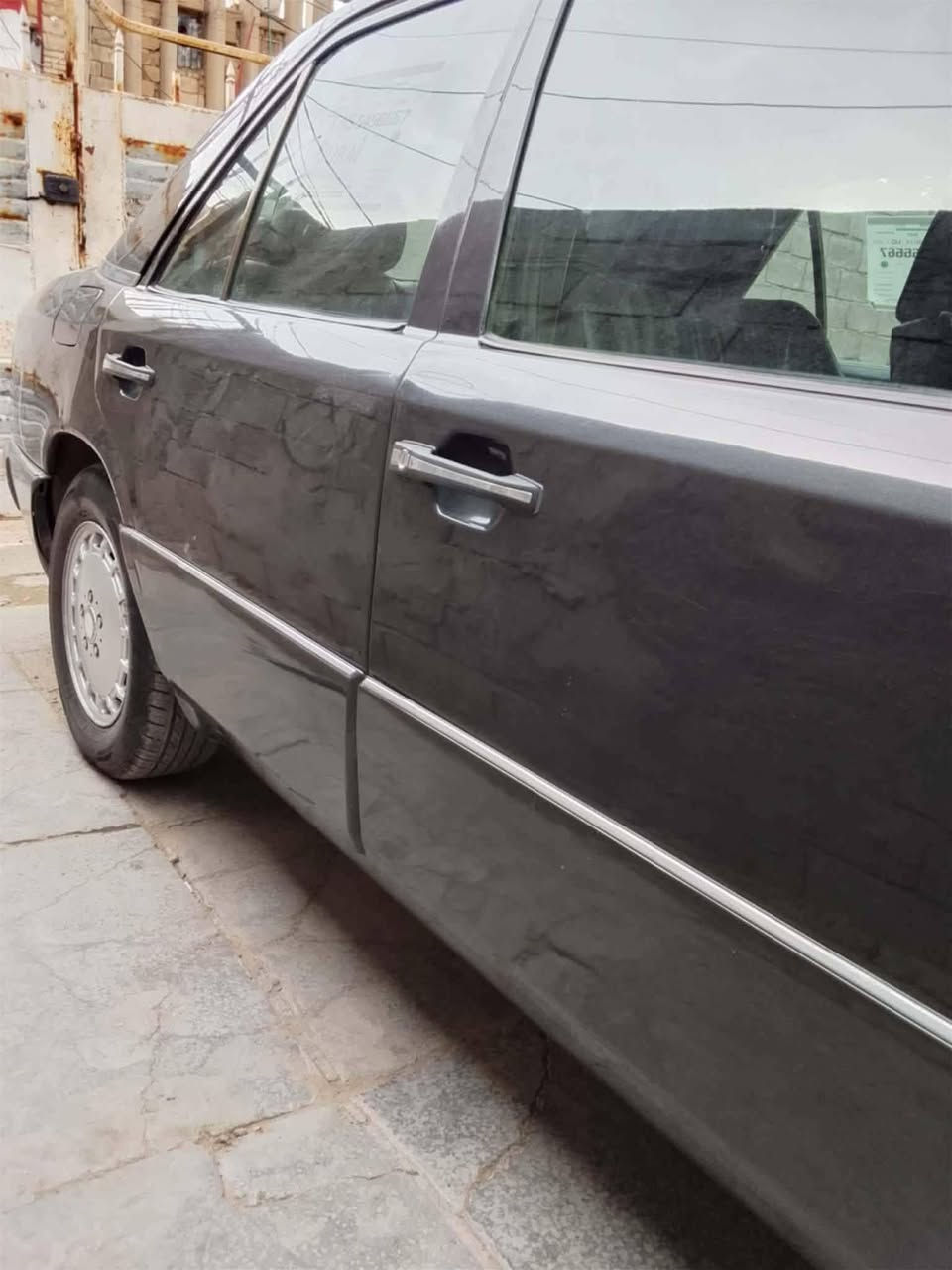 مارسدس دب موديل 90رقم بغداد دولي محرك بلادي تبريد شغال سنتر لوك السياره كفاله تخم تاير جديد أربع جام كهرباء أريل كهرباء @كشنات جلد كشنات كهرباء باتري جديد فيتبمات جديد السعر 52وبيها مجال العنوان بغداد البنوك ***********
