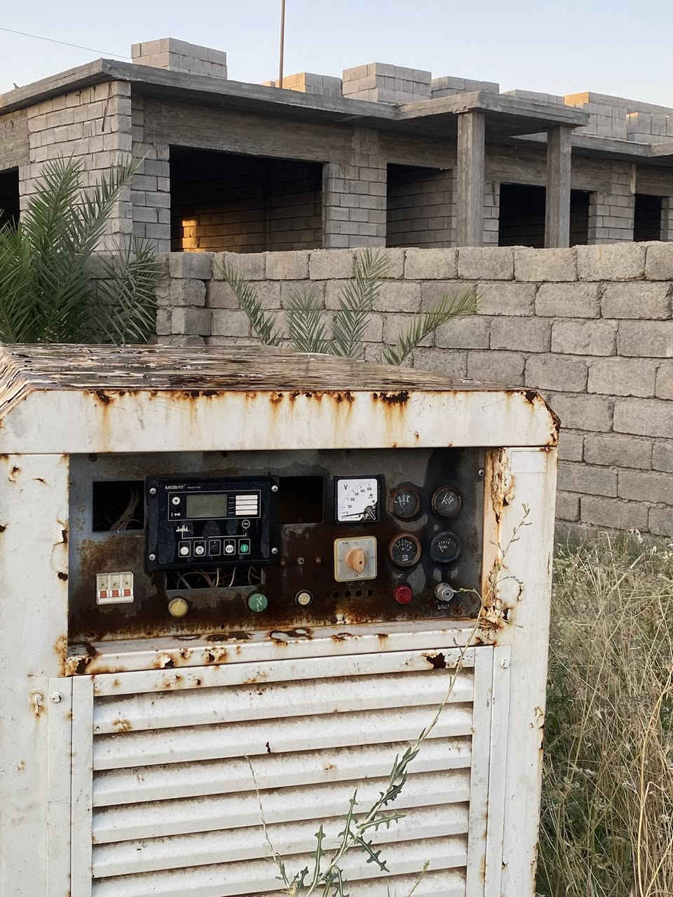 مولد للبيع بير كنز 20كيفي
جديد  شرط ما بي اي نقص

***********
