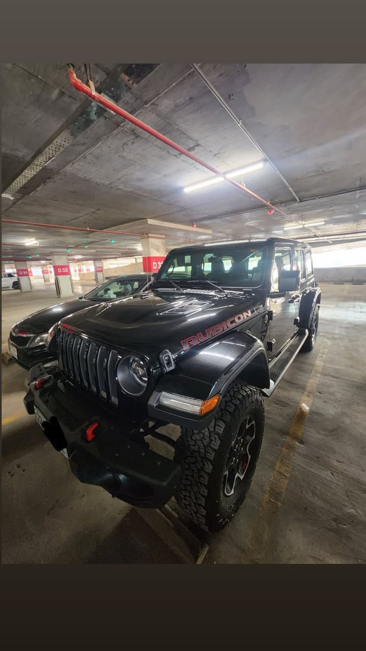 جيب رانجلر روبيكون 2023
ماشية 15 الف 

السيارة كلين رقم شمالي 
مكان السيارة بغداد

للتواصل / ***********
