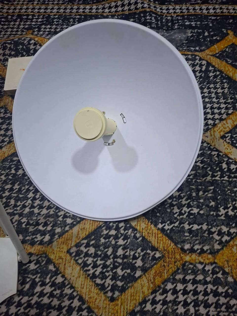 راوتر و نانو جدد و شاحن يو بي اس البيع الاتصال ***********

