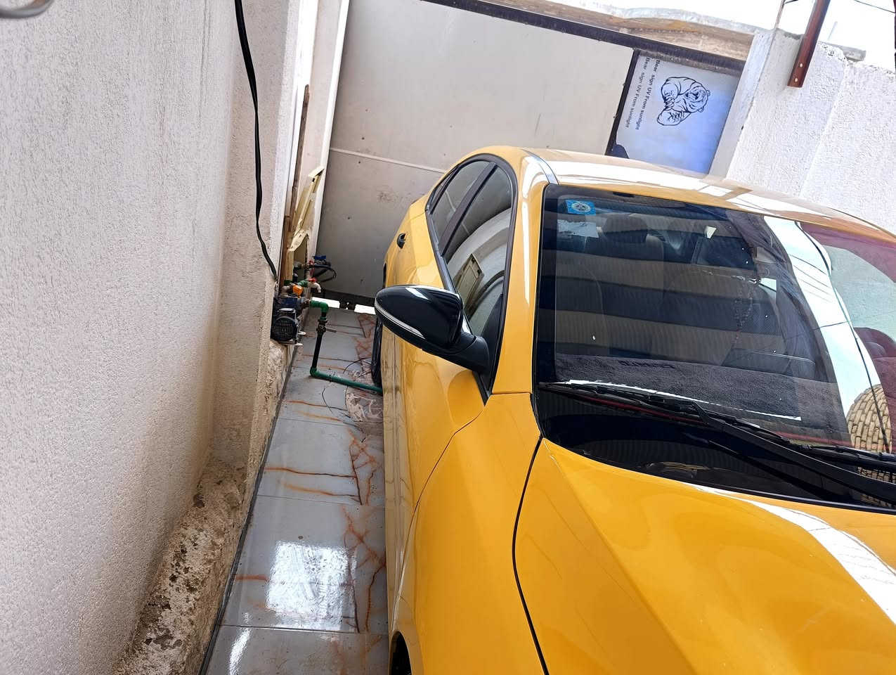 سلام عليكم كيه فورتي موديل 22بسمي مكينه 2000دوش كير ايتي شادالهى موسيفيتي بيع سعر 145بيهى مجال سياره ليبل واحد جاملغ خلفي والمقدمت  البنيد  رقم شاصي موجود بل منشور مكان ذي قار مركز ***********
