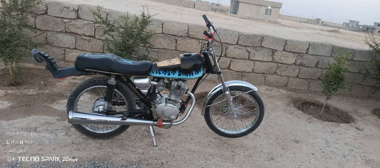 للبيع 375وبيه مجال قليل ويرهم  بكامر بس نضيف***********
