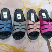 شحاطات نسائية طبية • مقاسات ٣٧-٤١