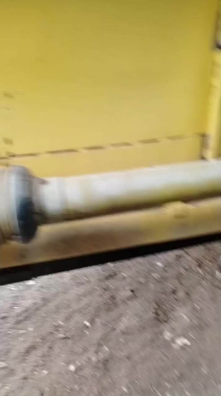 طبله للبيع ٣٠ فوت مع العربانه مالته ٠ شرط ما مشتغله بالعراق ٠ موديل ٢٠١٩ السعر ١٧٠ ورقه وبيه مجال ***********
