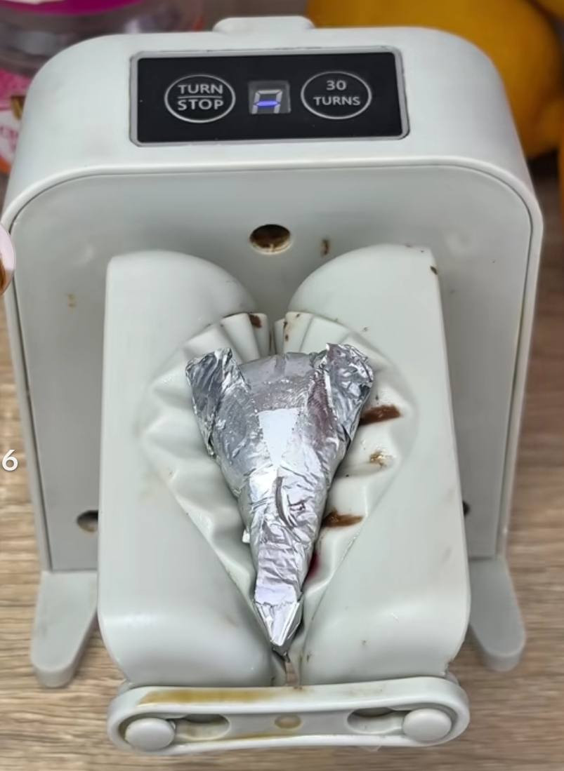 متوفر غراض مطبخ ومنزلية وأجهزة كهربائية للبيع جديد ومستخدم


**إذا كنت صاحب هذا الإعلان وتريد حذفه لأي سبب، رجاءا أرسل رسالة إلى الدعم الفني**