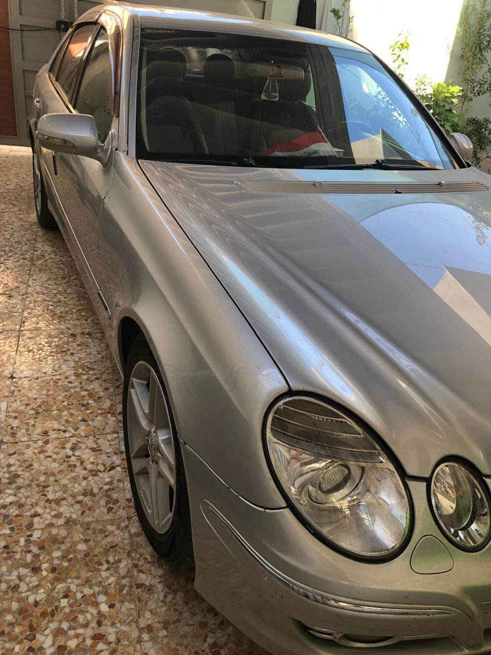 السلام عليكم اخوان سيارة مارسيدس E350 فول مواصفات مكفوله من كلشي كهربائيات ميكانيك كشر تبريد ثلج باسم الحجي فتحة سلايت حساسات خلفي كشنات كهرباء سيارة جديدة  بمعنى الكلمة بلادية كلها دشبول كشنات بلادية لا فطور ولا جراد بالصبغ  للاستفسار الاتصال على الرقم ***********
السعر 150 بغداد, العراق
