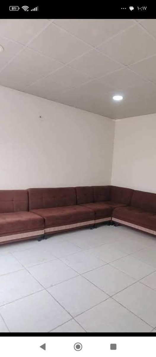 بيت للبيع مجمع كاني ستي غرفتين نوم وصاله ومطبخ وصحيات طابق ونص 200متر سعرها 4دفاتر 75ورقه***********واتساب
