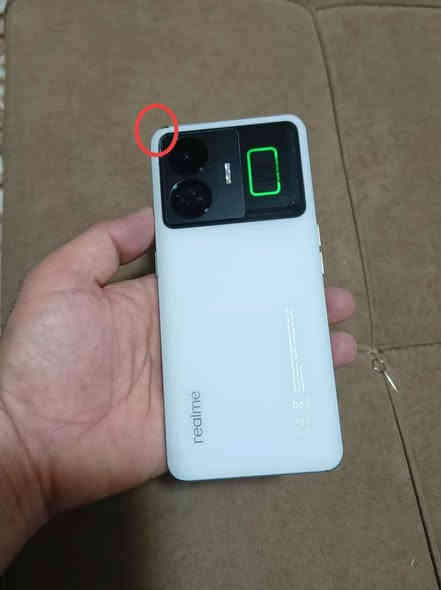 ڕیاڵمی جیتی ٣
ڕام ١٦+١٢ و ١ تێرابایت
snapdragon 8+Gen 1
تەنها پشتەکەی ئەو سوچەی درزێکی تیایە  دیاریم کردووە
دوو سیمەو  لەمسی زۆر سورعەتە
بە زەمان ئەیفرۆشم
٣٥٠ هەزارو موعامەلە
تێل  *********** السليمانية
