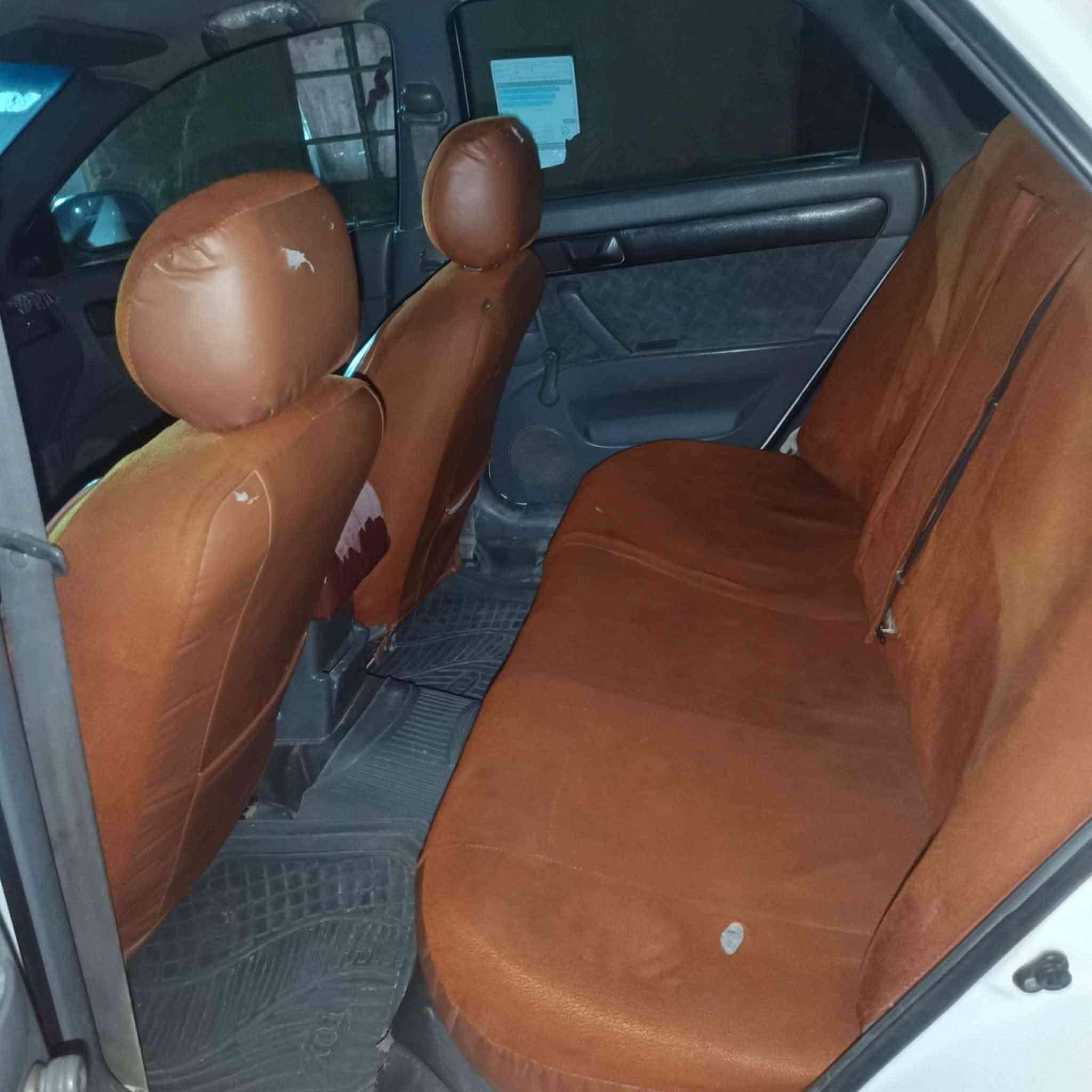 السلام عليكم
سيارة اوبترا 2004 للبيع نقد نقد نقد 

تدفئة تبريد شغال تايرات جدد كير عادي صدر نظيف محركها نظيف
كلشي بيها شغال شرط 
سيارة مال جناي 
المكان صلاح الدين الشرقاط قرية شاطي الجدر
السعر 65 ورقة و بيها مجال للشراي 
للاستفسار الاتصال على الرقم ***********
