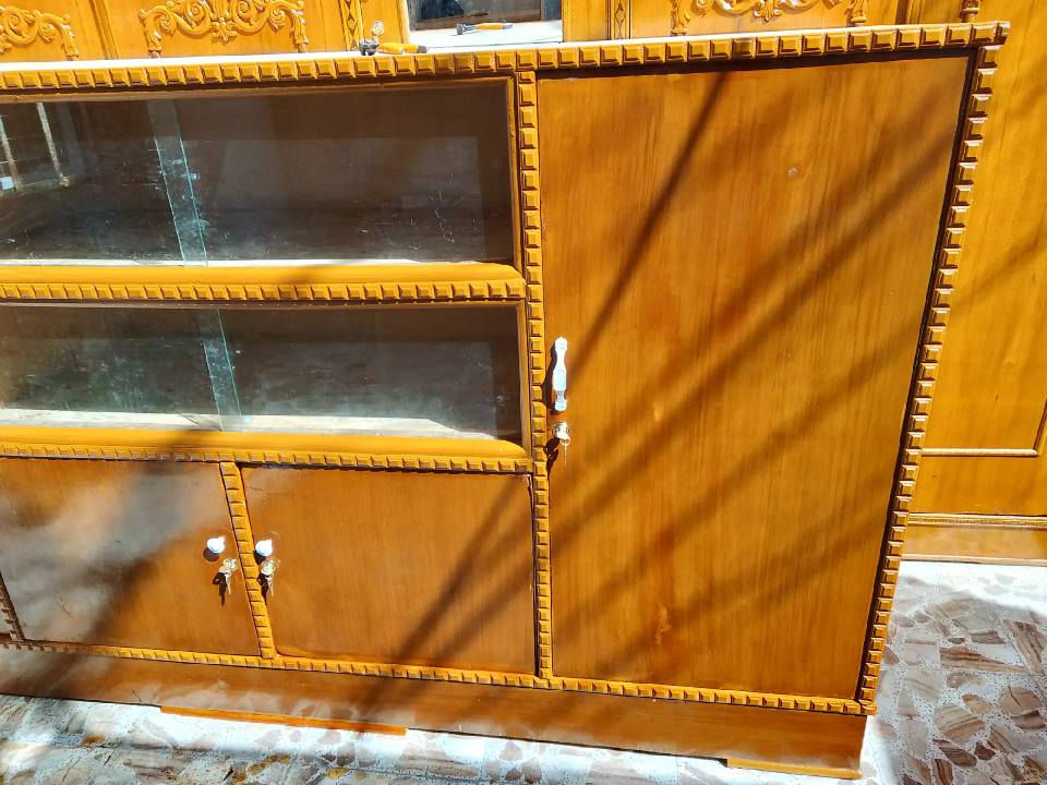 السلام عليكم كنتور 5باب طابقين للبيع السعر 225+بوفيه افراش مترين ونص ام المعرض للبيع السعر 125 وبيهن مجال المكان نجف الاشرف الشراي يتصل على الرقم وبي واتساب ويوجد خدمه توصيل داخل النجف *********** النجف, العراق
