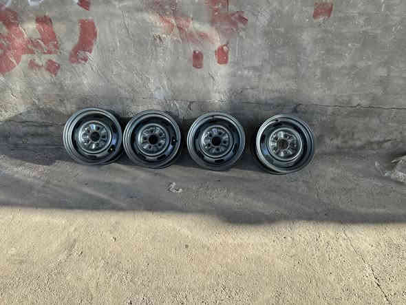 تخم ويل كراون ١٤  السعر ١٥٠ وبيهن مجال قليل ***********
