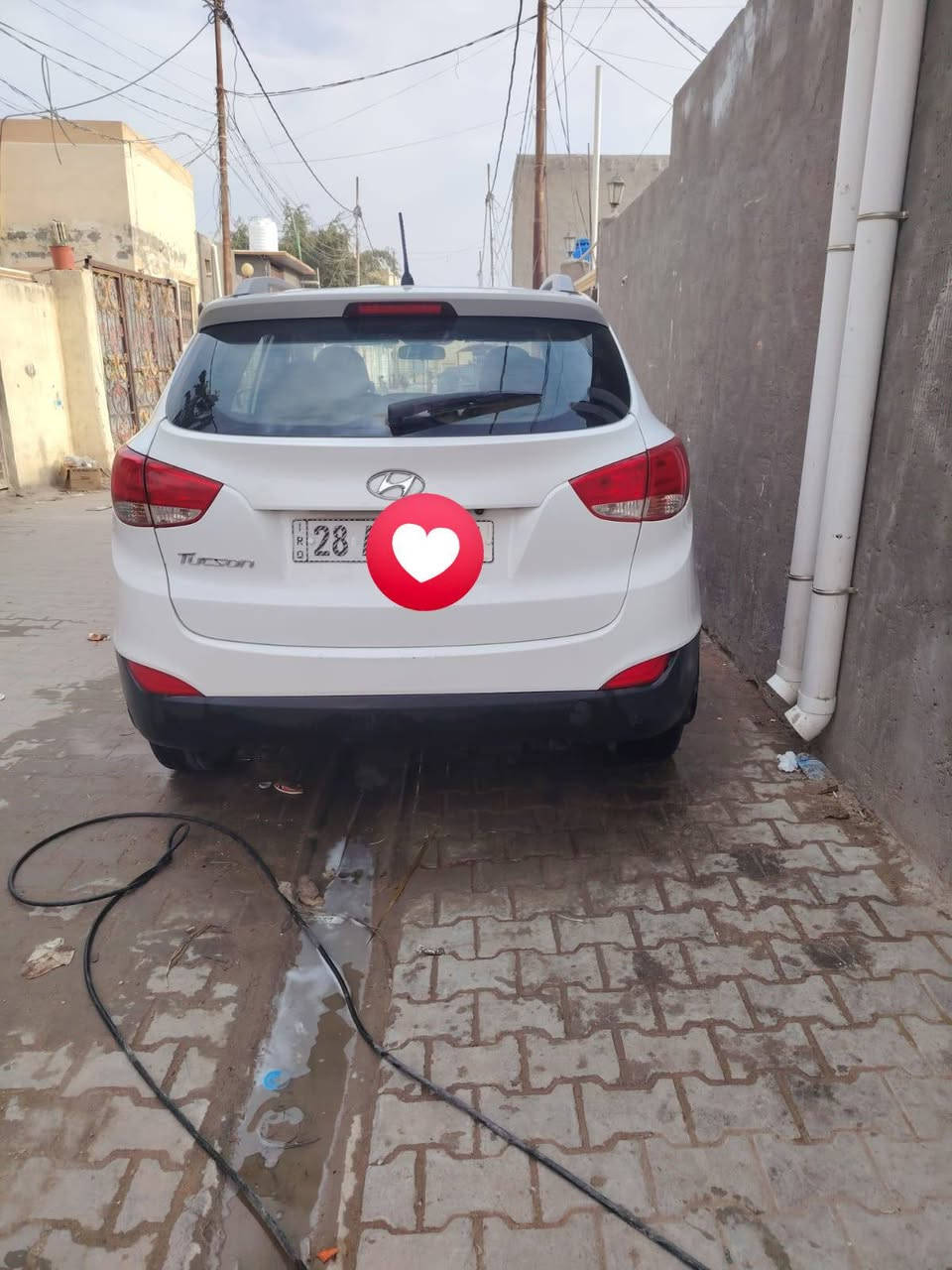 سلام عليكم توسان 2014شكل 15رقام نجف انكليزي السياره مكفواله وماشيه 160حقيقي الكتلكات مالته موجوده السبير مانازل الحداديه خير من الله برفي مافتوح بل سياره مكينه ال 2000  التبريد ثلج مكينه كير  مكفوالت ولسياره برغي ماعايزه بيه من ضومه زنون والسونار داخل الصور وسعره 160 بيه مجال الطيبين وغير متواجد عله الفيس مكان السياره نجف ***********
