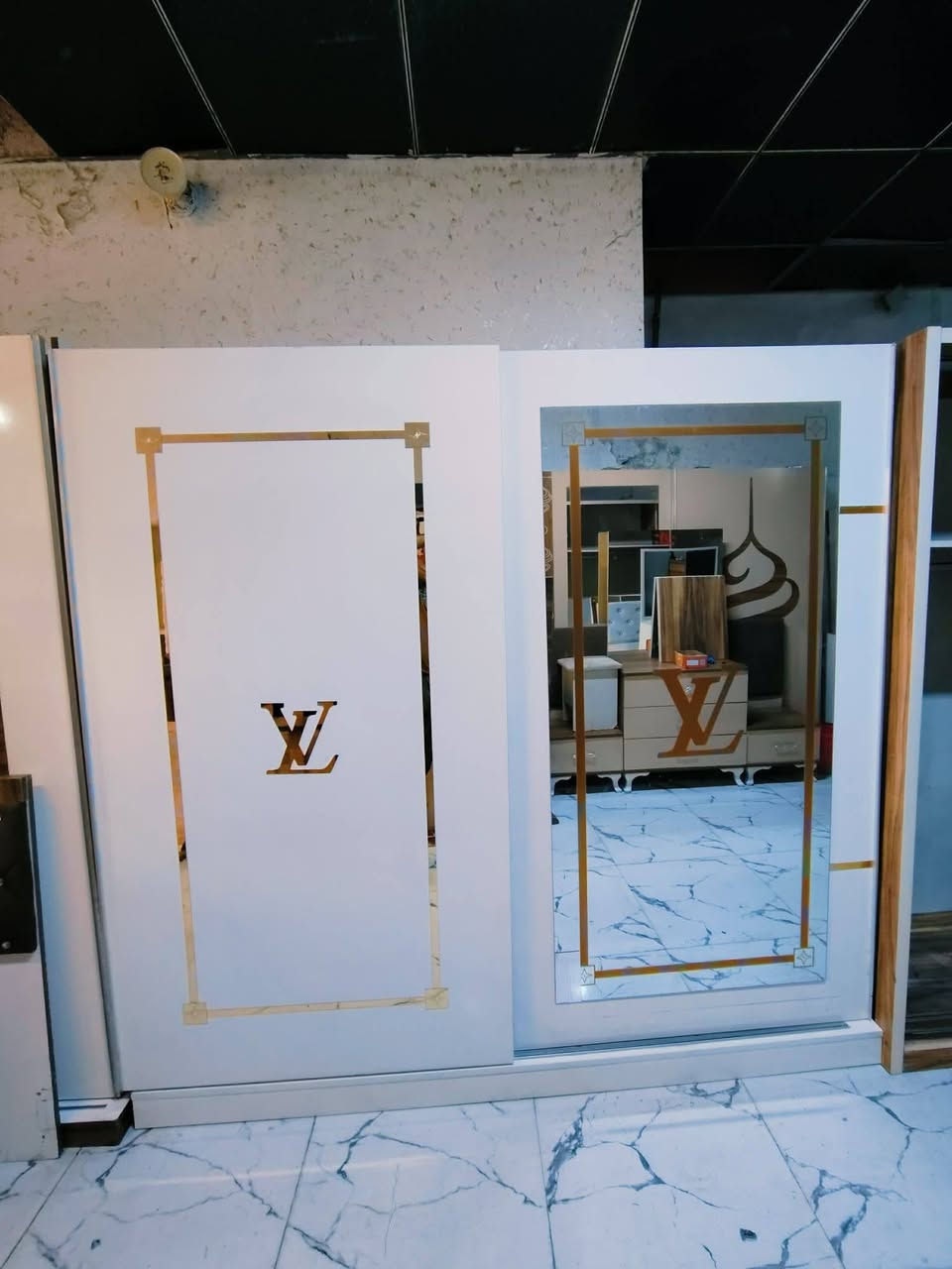 غرفه تركي خمس قطع نضيفه سعر 425 مع شد نقل دخل بغداد مجاني و المحافظات بكروه حجز خاص


**إذا كنت صاحب هذا الإعلان وتريد حذفه لأي سبب، رجاءا أرسل رسالة إلى الدعم الفني**