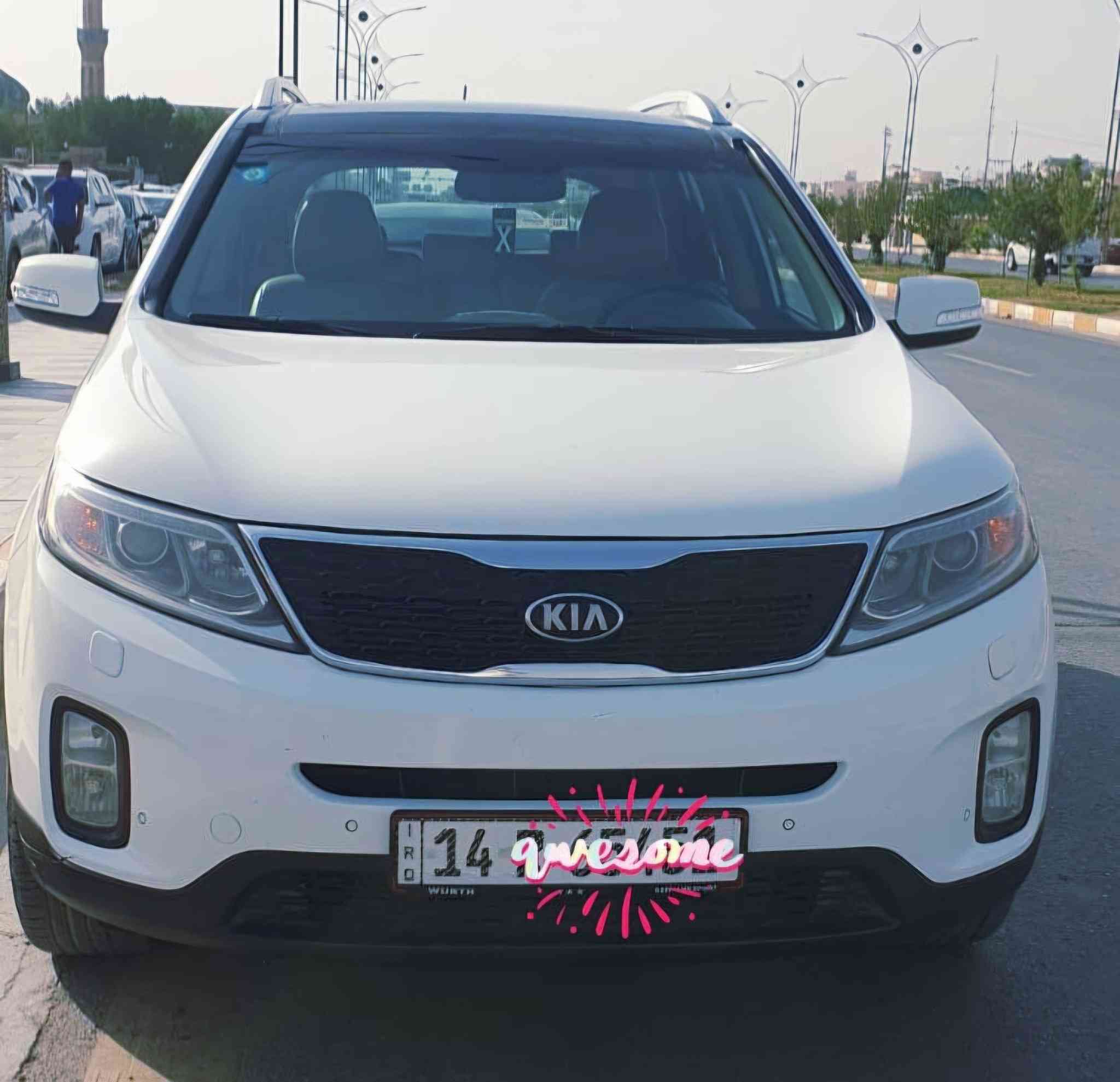 السلام عليكم للبيع كيا سورنتو خليجي مديل ٢٠١٤ رقم بصره جديد تحويل مكفوله كفاله عامه ضربه وبارد وصبغ وزنجار بصمه فتحه كشنات جلد محرك ٦ سلندر ٧ راكب ٣ قطع تبريد تخم تاير السعر ١٨٢ بيها مجال العنوان البصره القرنه للاتصال ***********     +9647853382484
