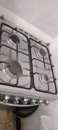 طباخ فرن • سبلت Gree ١طن • مبردة حديد