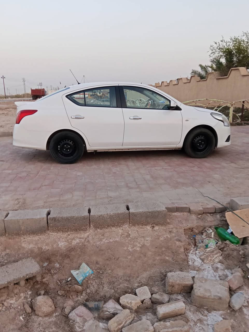 السلام عليكم اخوان
نيسان سني هندي مديل 22
البيع للستفسار مراسلتي 
***********
