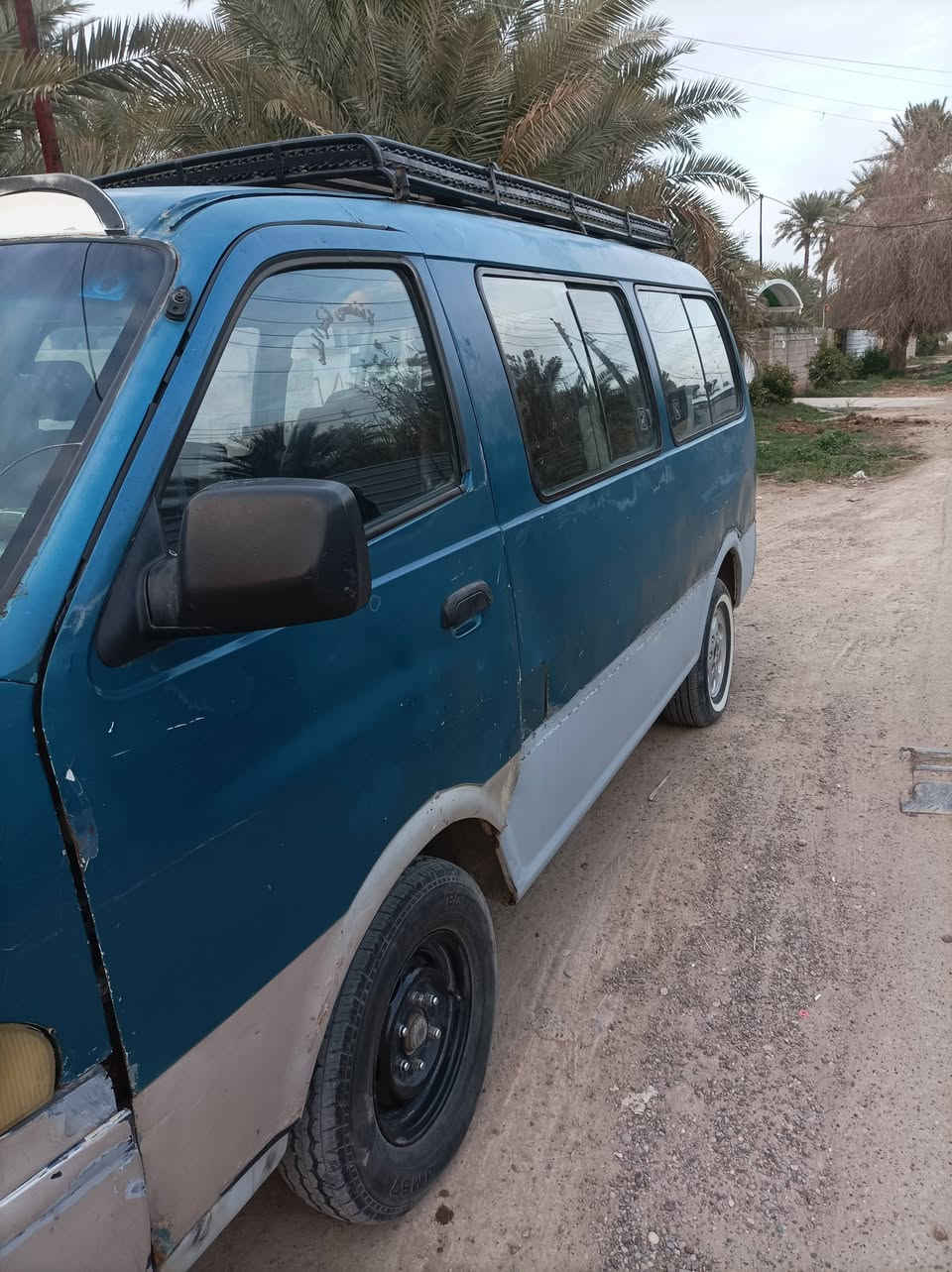 للبيع  *********** سياره بريجو للبيع سياره جاهزه من كلشي ما مطلوبه ولا فلس السياره بسمي تحويل ثاني يوم السعر 45 التفاصيل علئ هذه الرقم ما متواجد علئ الفيس
